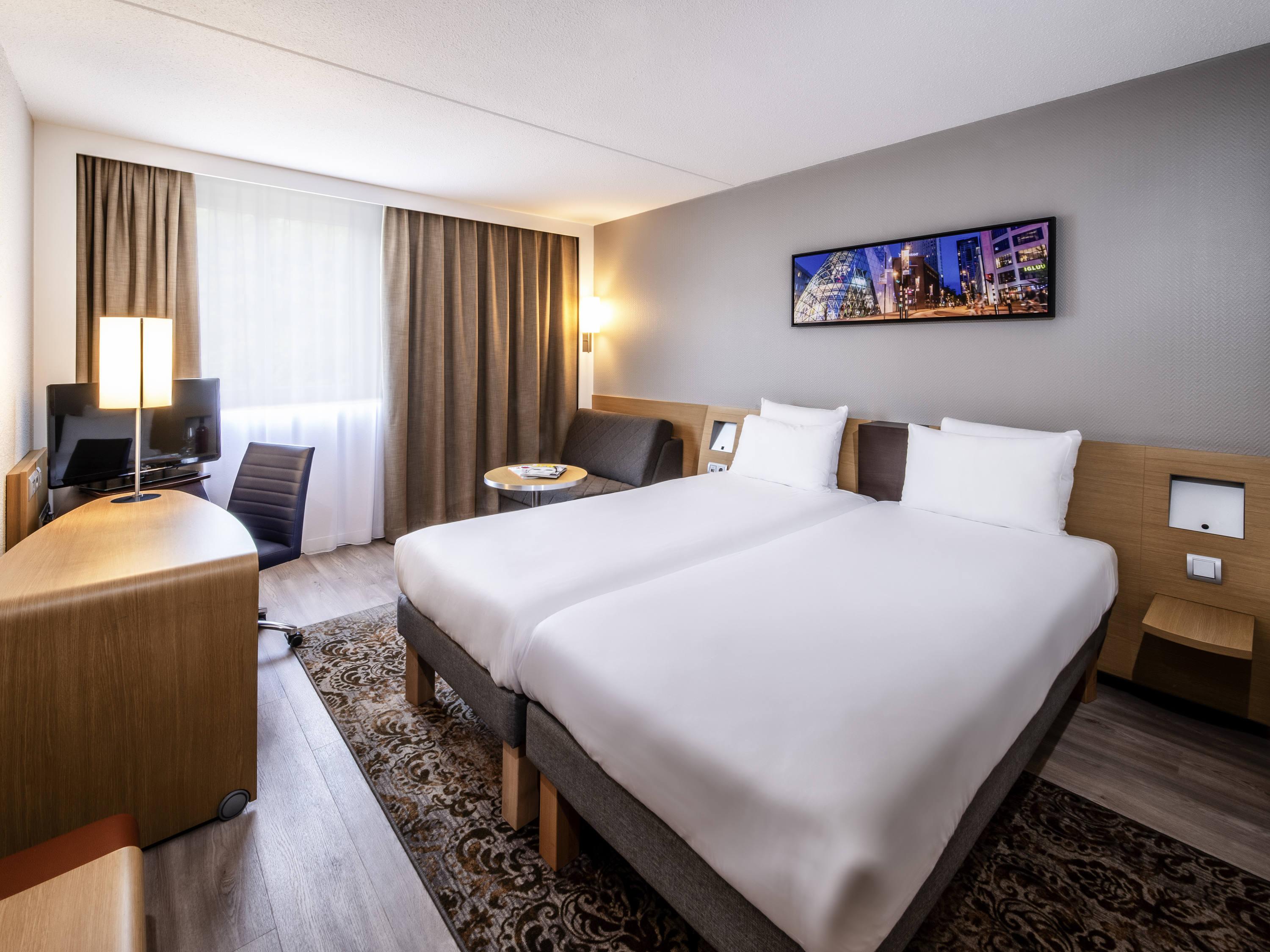 Novotel 4*